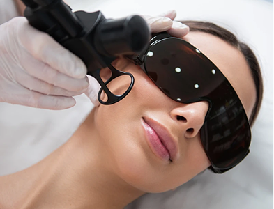 7 Best Dermaplaning Tools, According to Experts «